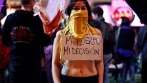 Lee más sobre el artículo La demanda por el aborto libre en Chile