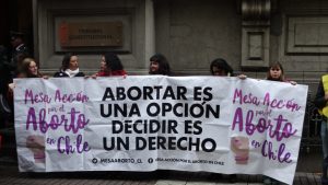Lee más sobre el artículo Corporación Humanas: Tribunal Constitucional  debe resguardar el carácter laico del Estado de Chile y velar por DDHH de mujeres y niñas
