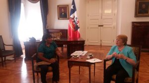 Lee más sobre el artículo Presidenta Michelle Bachelet recibe a Gabriela Blas, previo al Acto de Reconocimiento de Responsabilidad del Estado